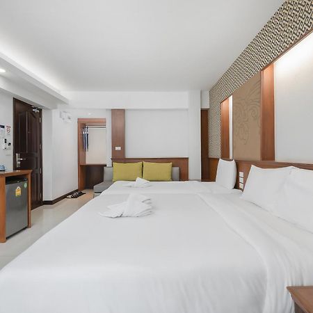 Cozytel Chiangmai Otel Chiang Mai Dış mekan fotoğraf