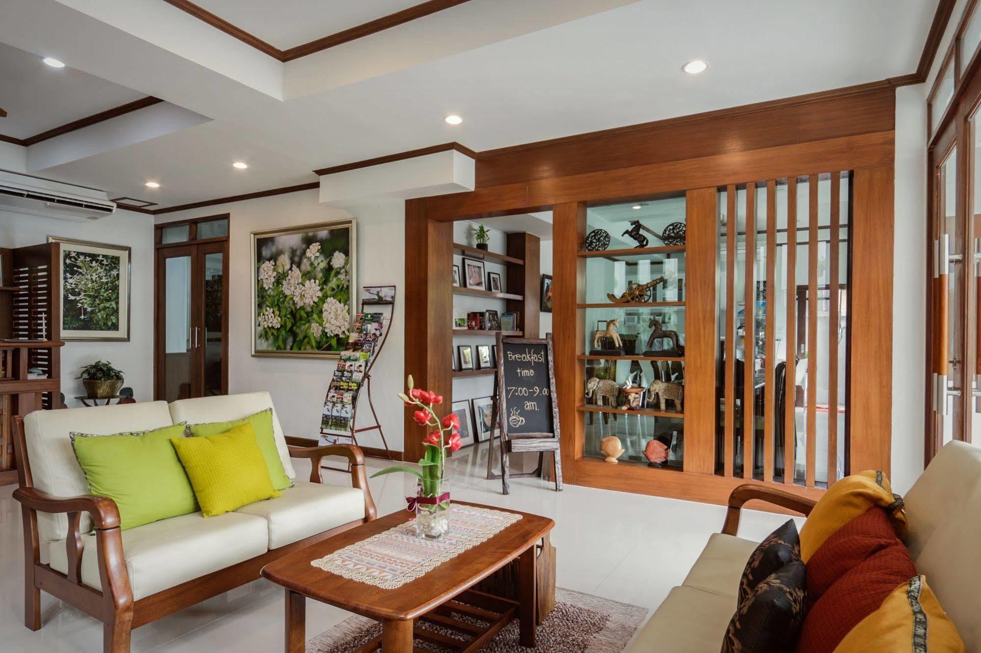 Cozytel Chiangmai Otel Chiang Mai Dış mekan fotoğraf