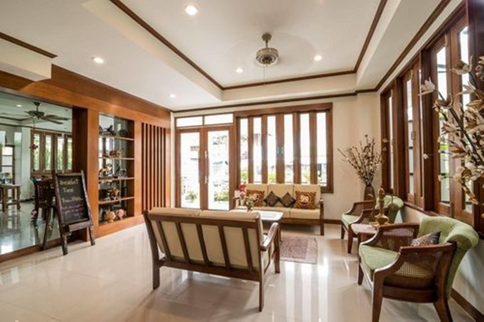 Cozytel Chiangmai Otel Chiang Mai Dış mekan fotoğraf