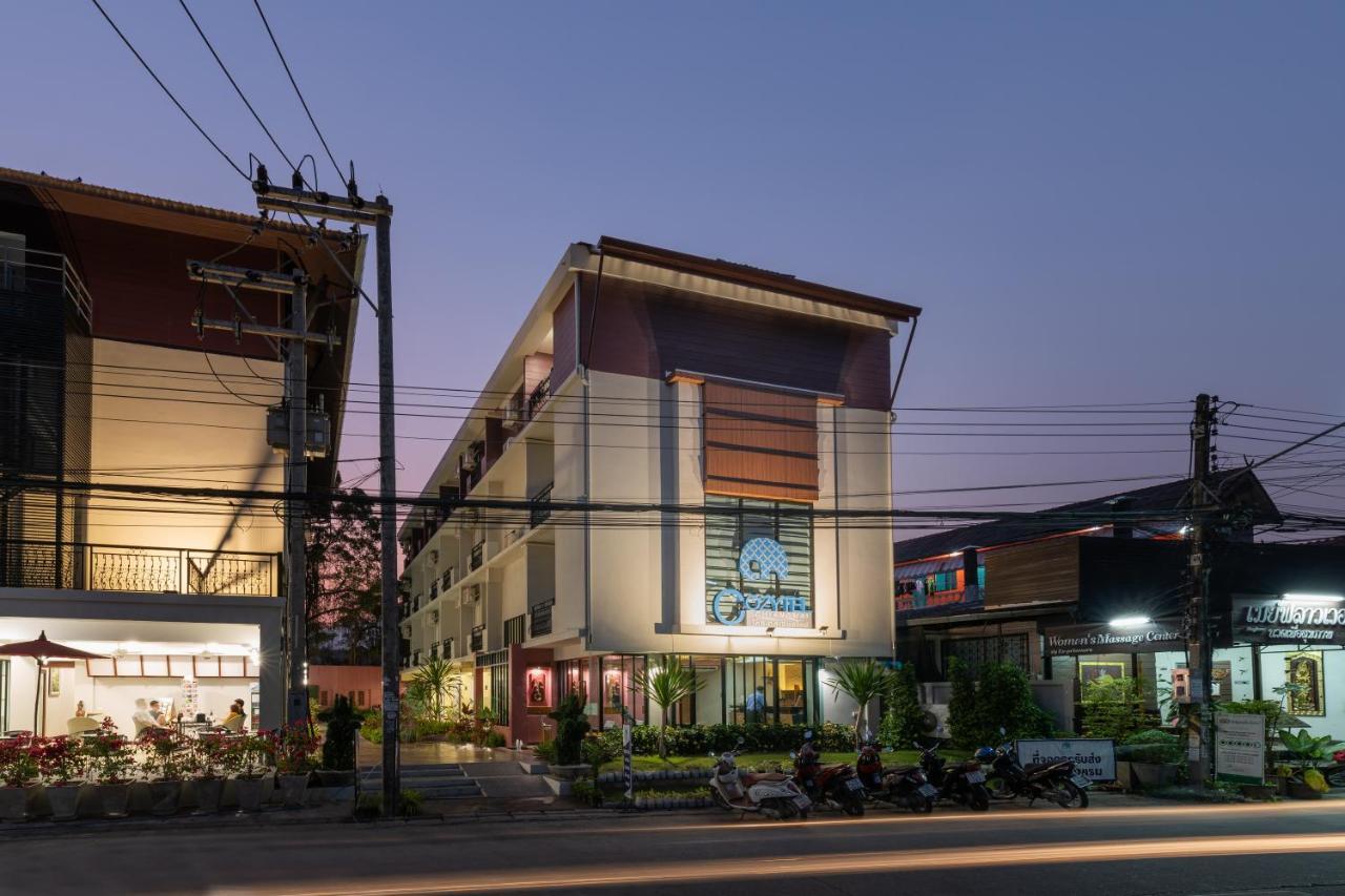 Cozytel Chiangmai Otel Chiang Mai Dış mekan fotoğraf